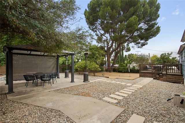 10215 Eldora Avenue, Sunland, CA 91040