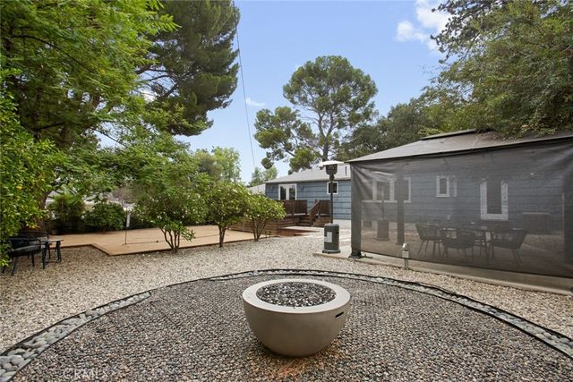 10215 Eldora Avenue, Sunland, CA 91040