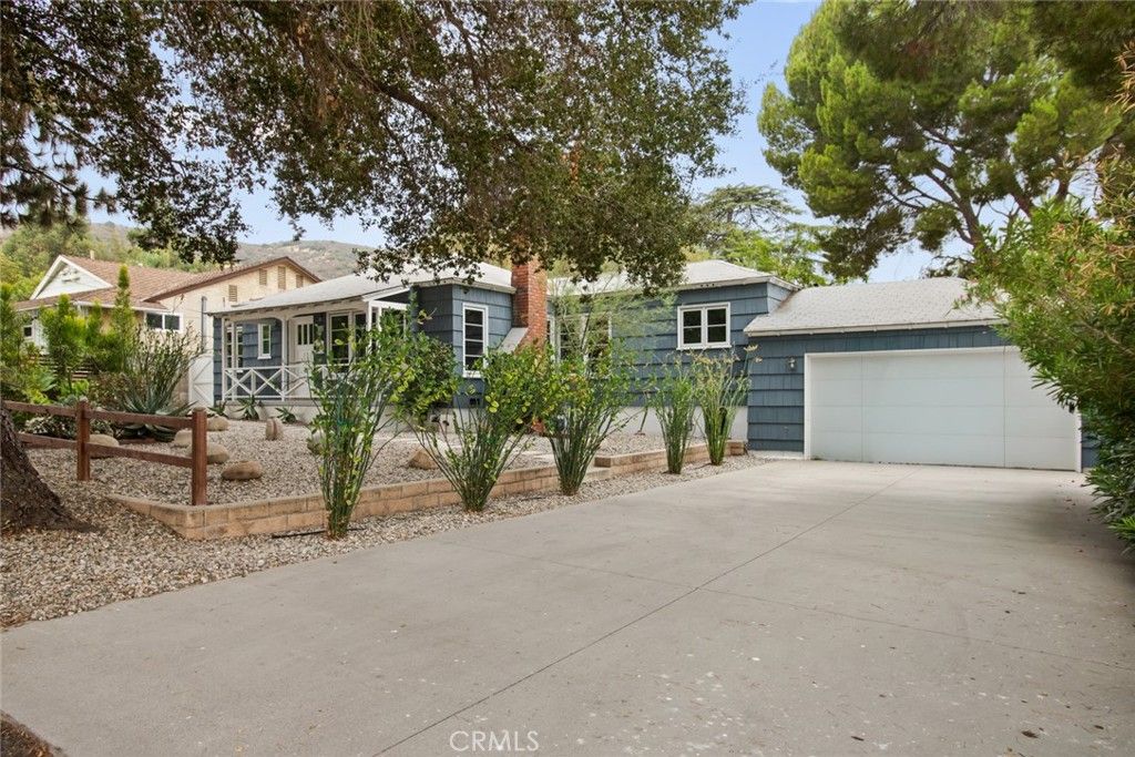 10215 Eldora Avenue, Sunland, CA 91040