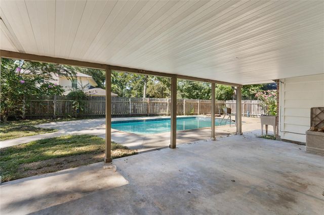 550 Gunston Court, Conroe, TX 77302