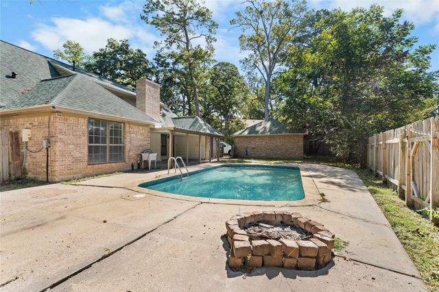 550 Gunston Court, Conroe, TX 77302