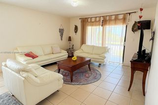 13781 SW 66th St 221B, Miami, FL 33183