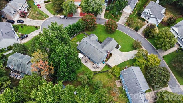 3515 Crescent Knoll Drive, Matthews, NC 28105