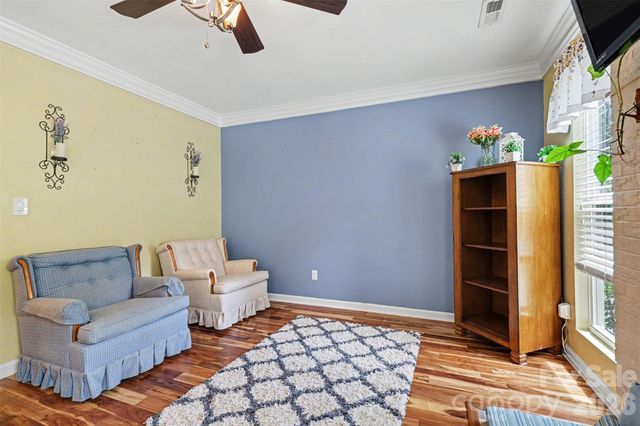 3515 Crescent Knoll Drive, Matthews, NC 28105