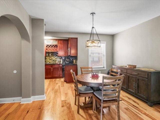 4542 Jarboe Street 4, Kansas City, MO 64111