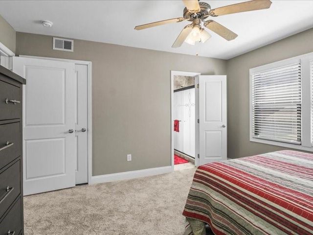4542 Jarboe Street 4, Kansas City, MO 64111