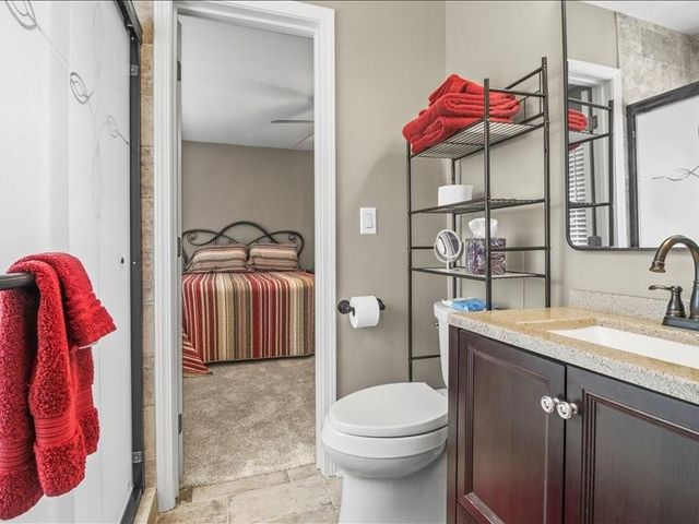 4542 Jarboe Street 4, Kansas City, MO 64111