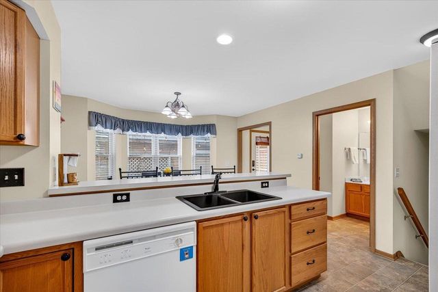 3805 Ice Age Drive, Madison, WI 53719