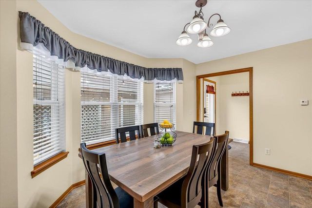 3805 Ice Age Drive, Madison, WI 53719