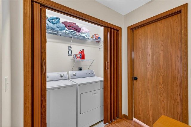 3805 Ice Age Drive, Madison, WI 53719
