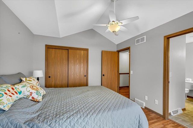 3805 Ice Age Drive, Madison, WI 53719
