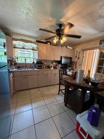 1310 11TH Street, West Palm Beach, FL 33401