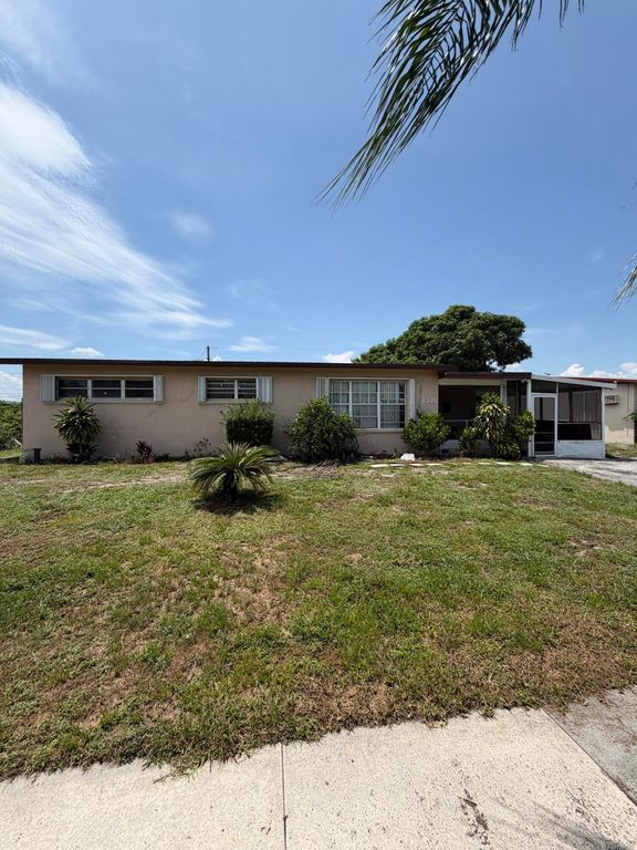 1310 11TH Street, West Palm Beach, FL 33401