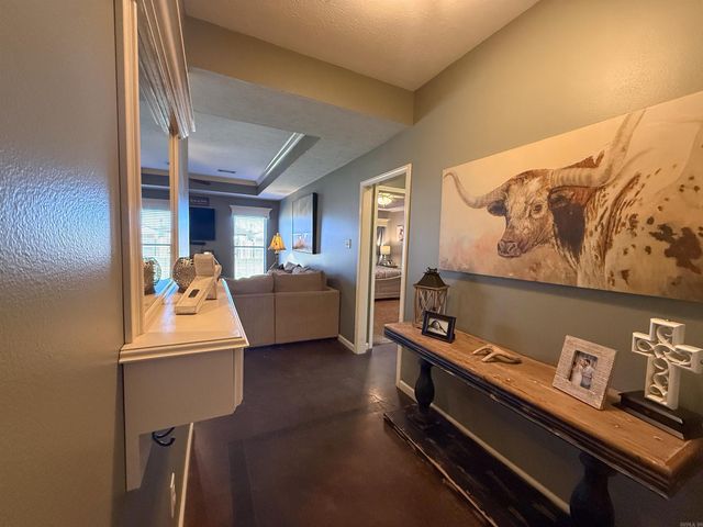 5 Golden Leaf Dr, Greenbrier, AR 72058