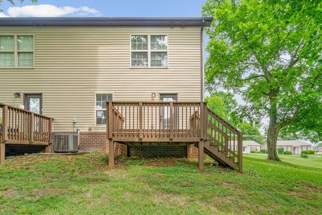 754 Robb Ave Apt A, Clarksville, TN 37040