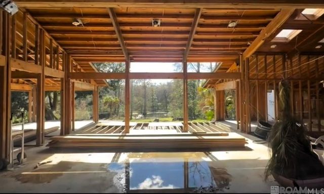 6710 Highland Rd, Baton Rouge, LA 70808