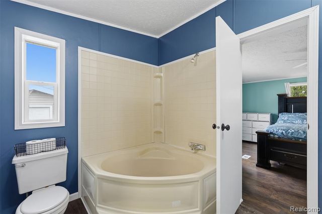 4729 Turtle Creek Drive, Howell, MI 48843