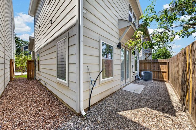 778 W Tidwell Road C, Houston, TX 77091