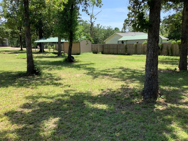 119 Oakdale Drive, Huntsville, TX 77320