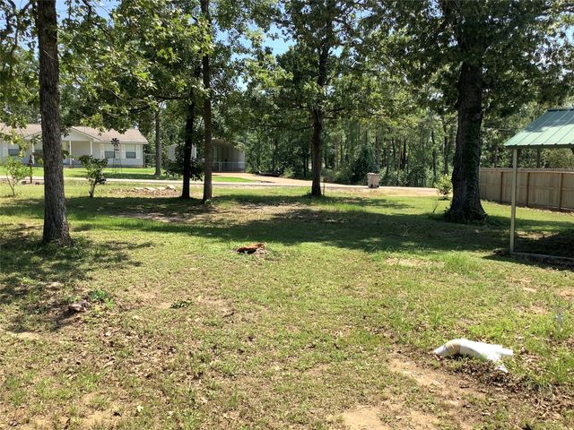 119 Oakdale Drive, Huntsville, TX 77320