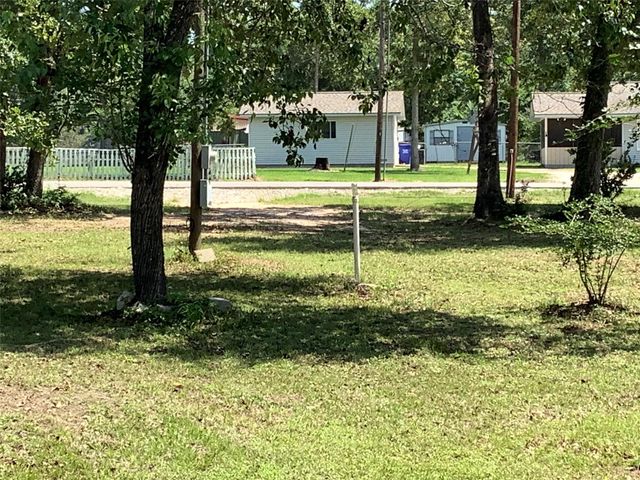 119 Oakdale Drive, Huntsville, TX 77320