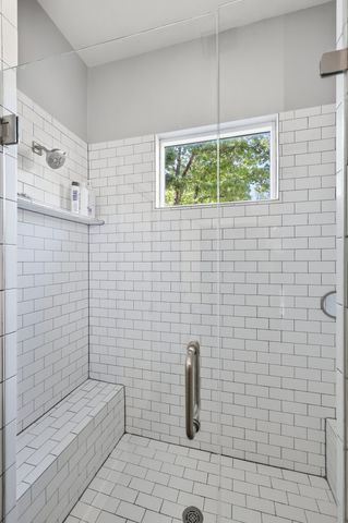 908 Idlewood Court, Highland Village, TX 75077