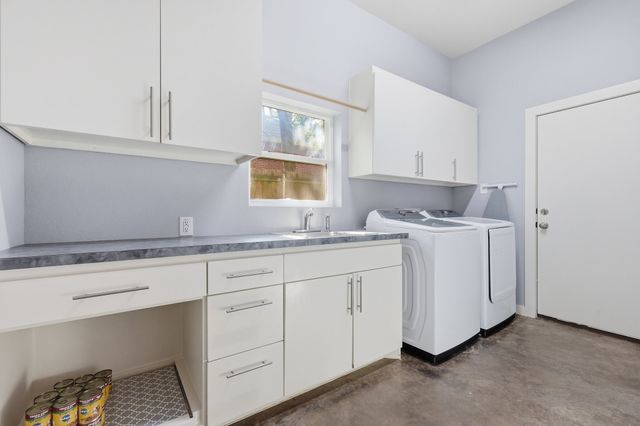 908 Idlewood Court, Highland Village, TX 75077