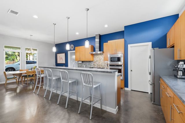 908 Idlewood Court, Highland Village, TX 75077