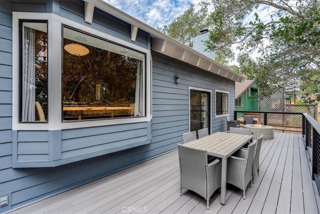 5950 Sunbury Avenue, Cambria, CA 93428