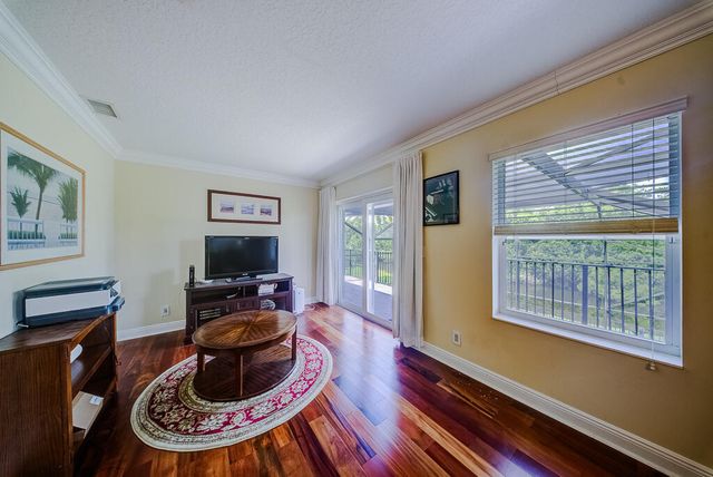 1681 Lakefield North Court, Wellington, FL 33414