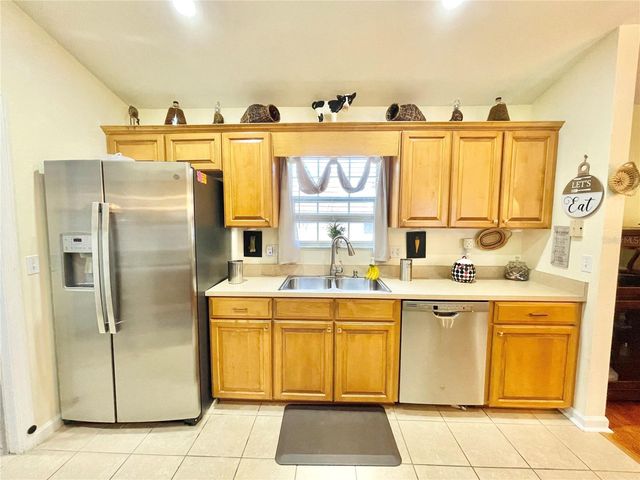 25336 SW 22ND AVENUE, Newberry, FL 32669