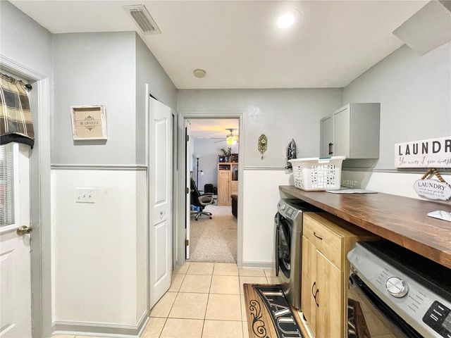 25336 SW 22ND AVENUE, Newberry, FL 32669