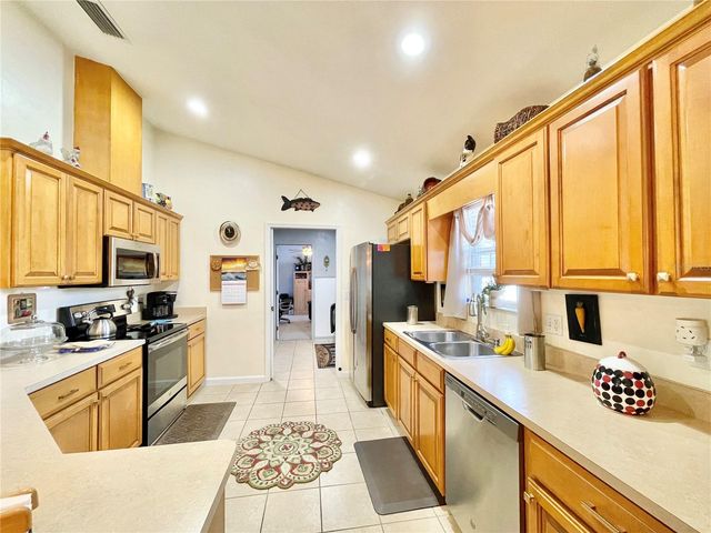 25336 SW 22ND AVENUE, Newberry, FL 32669