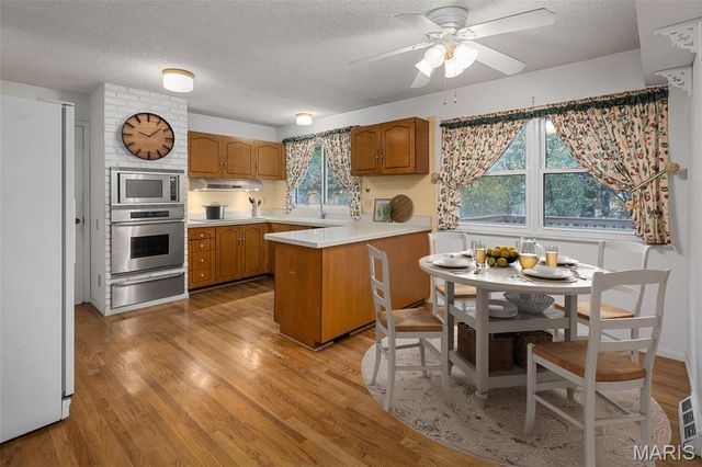 5327 Crowndun Drive, St Louis, MO 63129