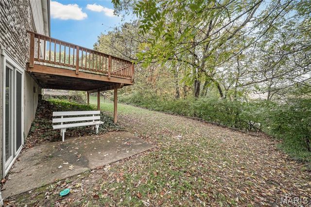 5327 Crowndun Drive, St Louis, MO 63129