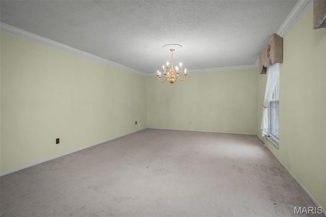 5327 Crowndun Drive, St Louis, MO 63129