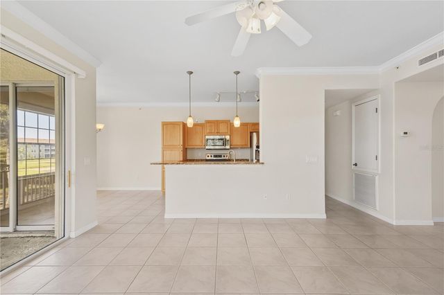 900 SAN LINO CIRCLE 921, Venice, FL 34292