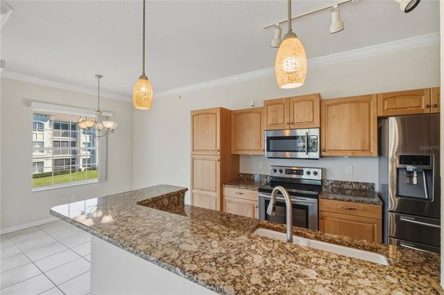 900 SAN LINO CIRCLE 921, Venice, FL 34292