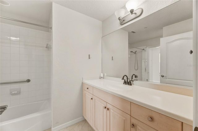 900 SAN LINO CIRCLE 921, Venice, FL 34292