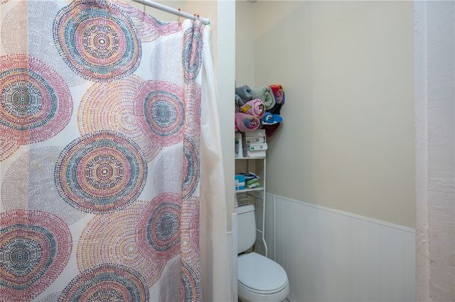 1551 C Avenue NE, Cedar Rapids, IA 52402