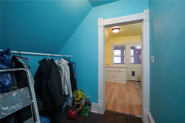 1551 C Avenue NE, Cedar Rapids, IA 52402