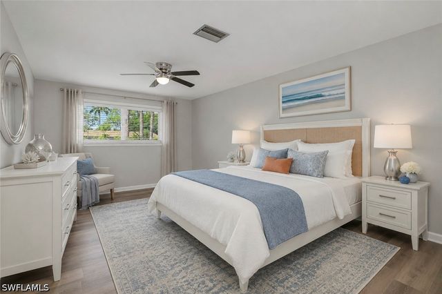 1071 Pine Isle LN 1071, Naples, FL 34112