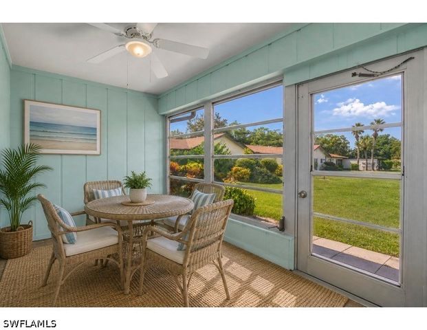 1071 Pine Isle LN 1071, Naples, FL 34112