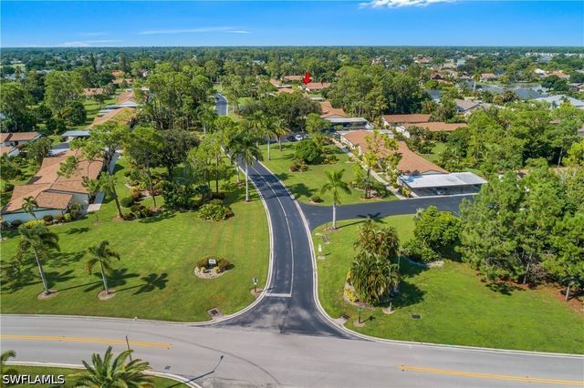 1071 Pine Isle LN 1071, Naples, FL 34112