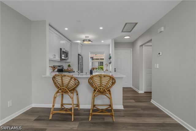 1071 Pine Isle LN 1071, Naples, FL 34112
