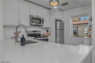 1071 Pine Isle LN 1071, Naples, FL 34112