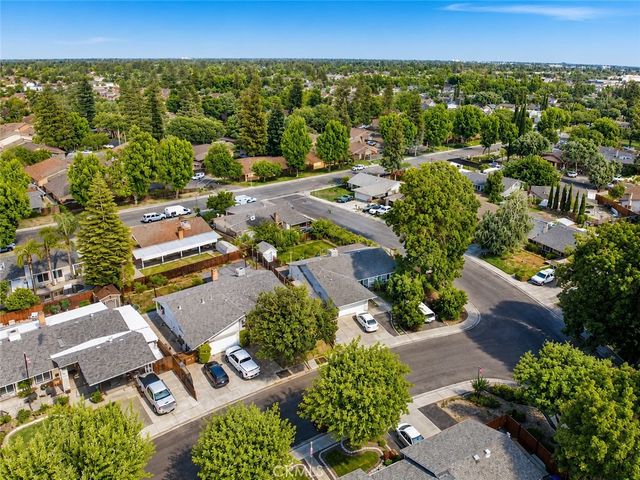 4100 Ahwahnee Court, Modesto, CA 95356