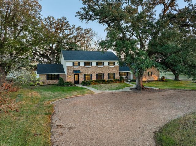 351 Pleasant Hill School Road, Brenham, TX 77833