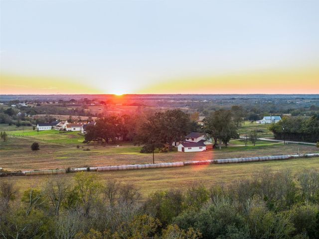 351 Pleasant Hill School Road, Brenham, TX 77833