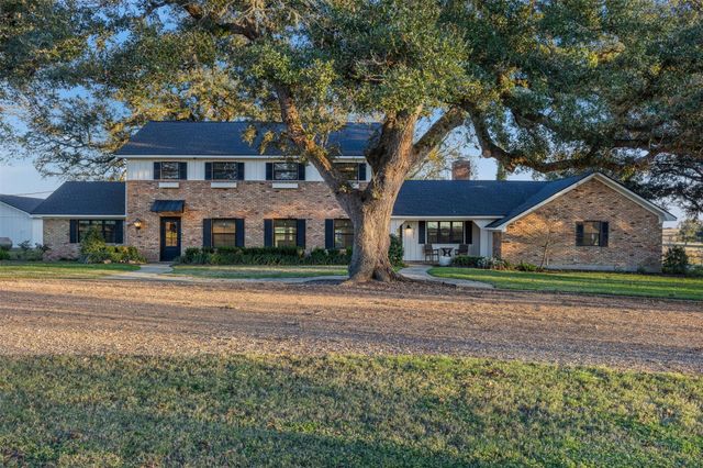 351 Pleasant Hill School Road, Brenham, TX 77833